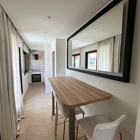 Apartment Terrasse 20m2 T2 Etoile - Hyper Centre Carre D'or *